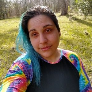 Meet your Posher, Michele